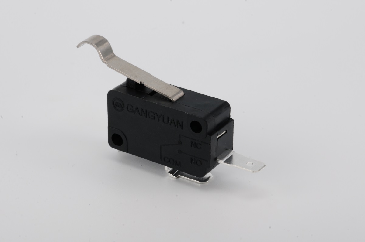 微動(dòng)開關(guān)生產(chǎn)廠家 多樣式柄型  深圳港源高品質(zhì)制造商