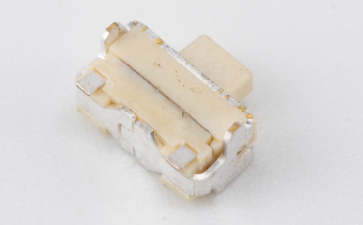 輕觸開關(guān)中的小心機(jī)